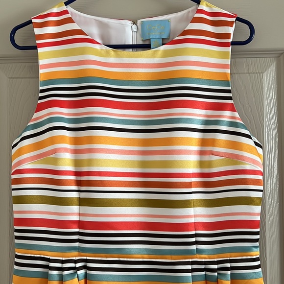 Dress - Picture 6 of 13